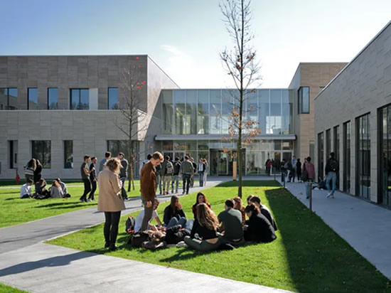 Humanitas University Campus